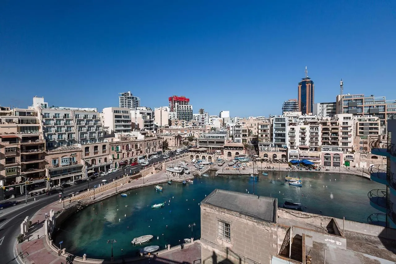123 MAINSTREET boutique hotel San Ġiljan Malte